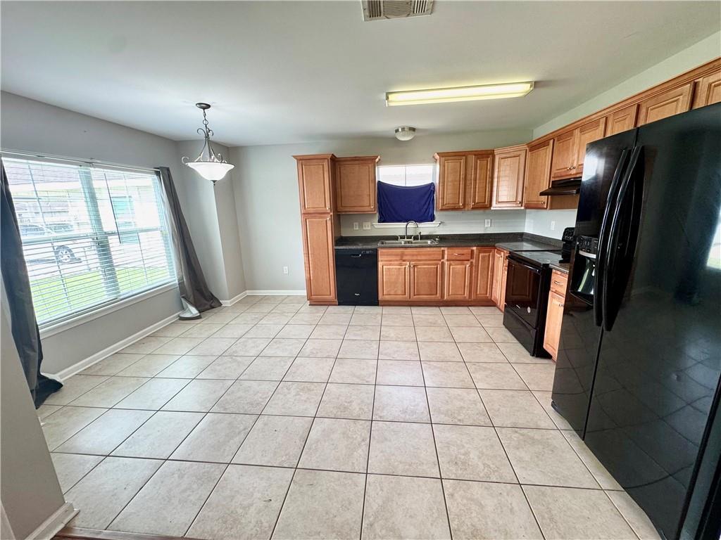 Property Photo: 128 Casa Drive LA 70359