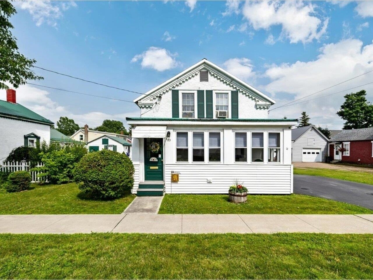 Property Photo: 23 North Elm Street VT 05478