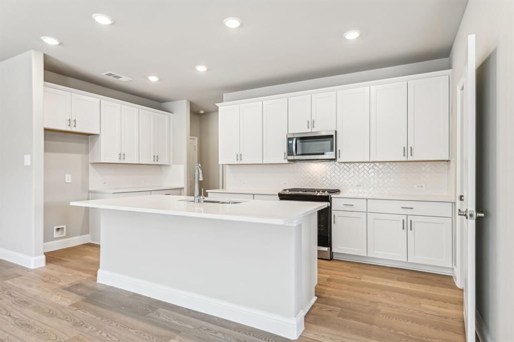 Photo de la propriété:  6629 Creek Edge Circle  TX 76036 