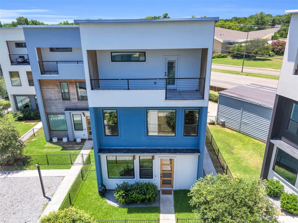 Property Photo: 706 Rainwater Road TX 75218