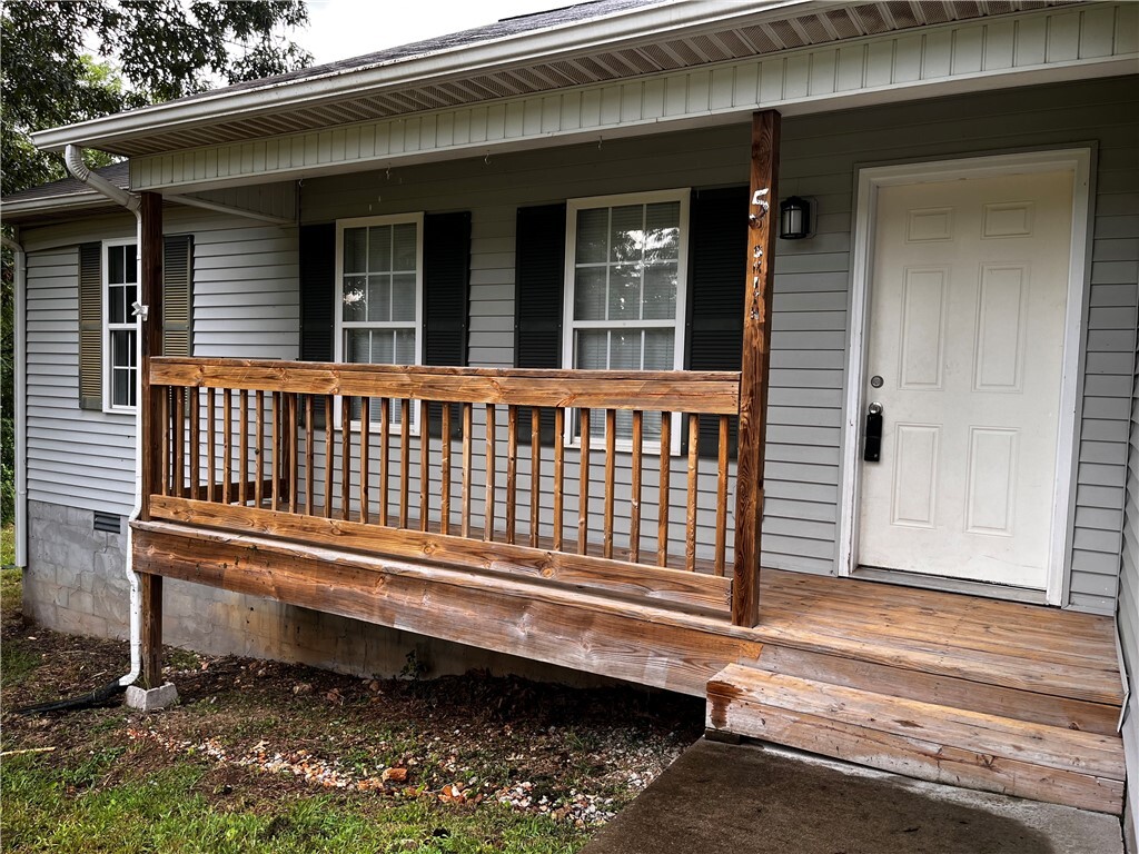 Property Photo: 5 Miracle Lane AR 72685