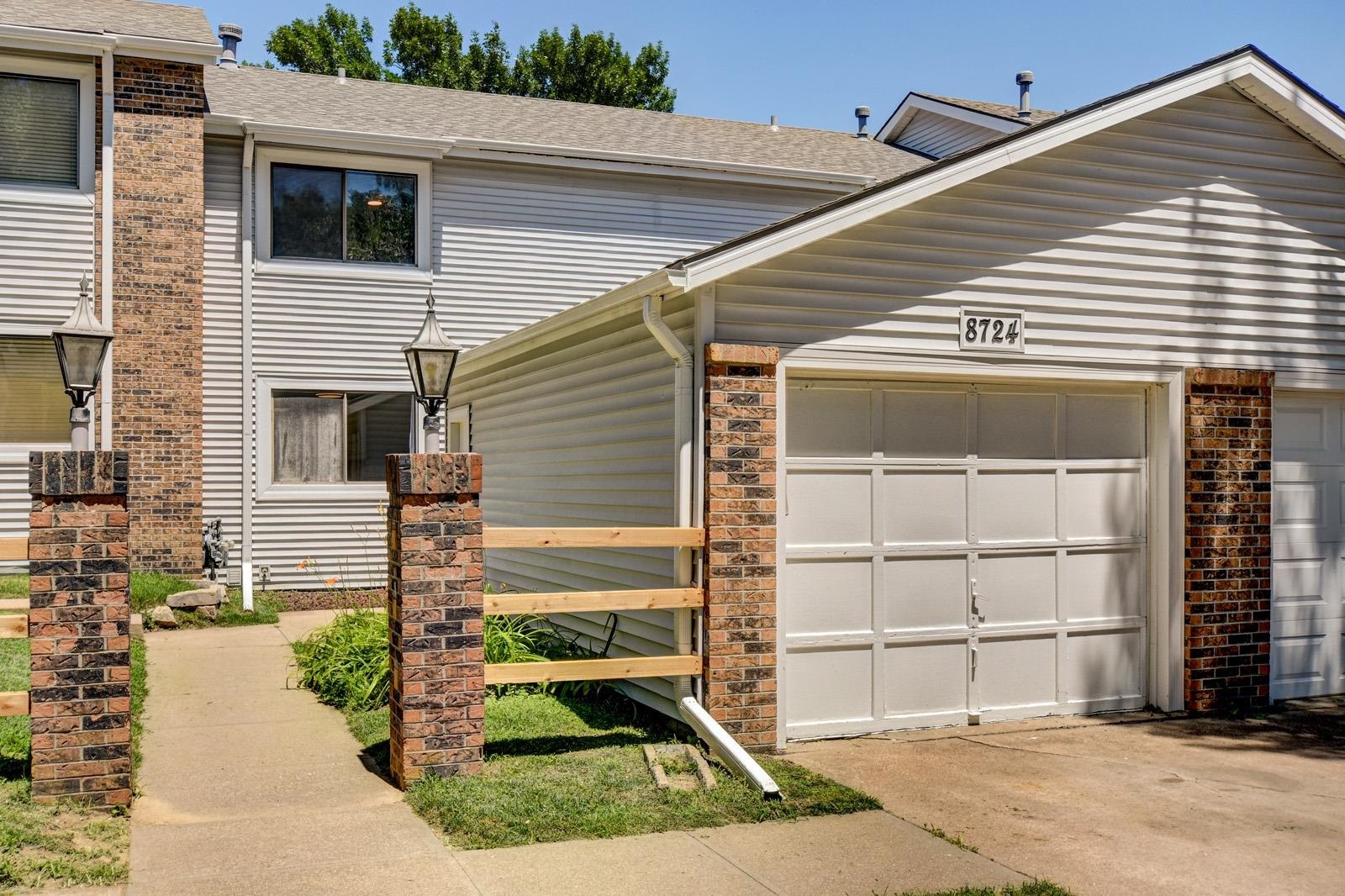 8724 Granville Parkway  La Vista NE 68128 photo