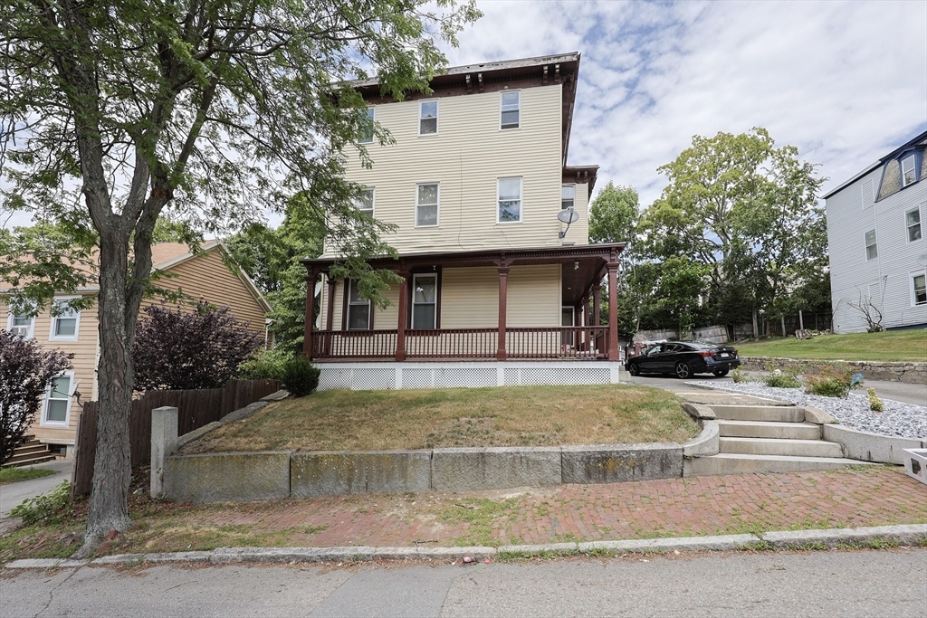 Property Photo: 84 Chatham St MA 01609