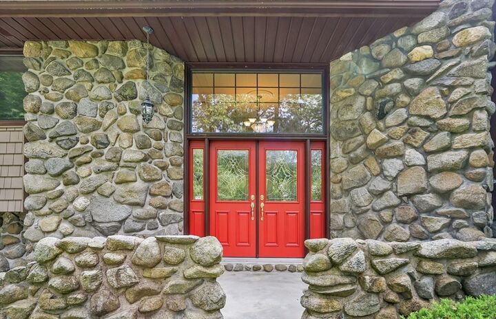 Property Photo:  215 Barry St  MA 01030 