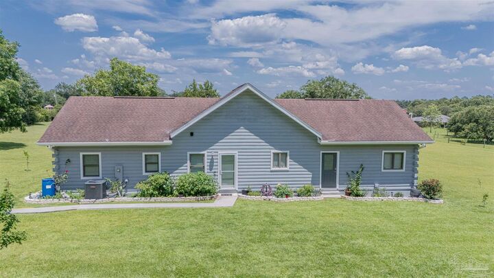 5340 Chestnut Rd  Molino FL 32577 photo