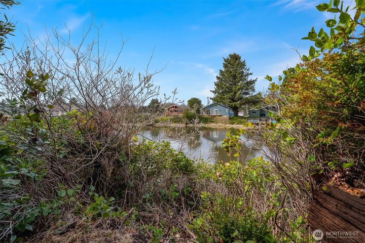 Property Photo:  205  Canal Drive SE  WA 98569 