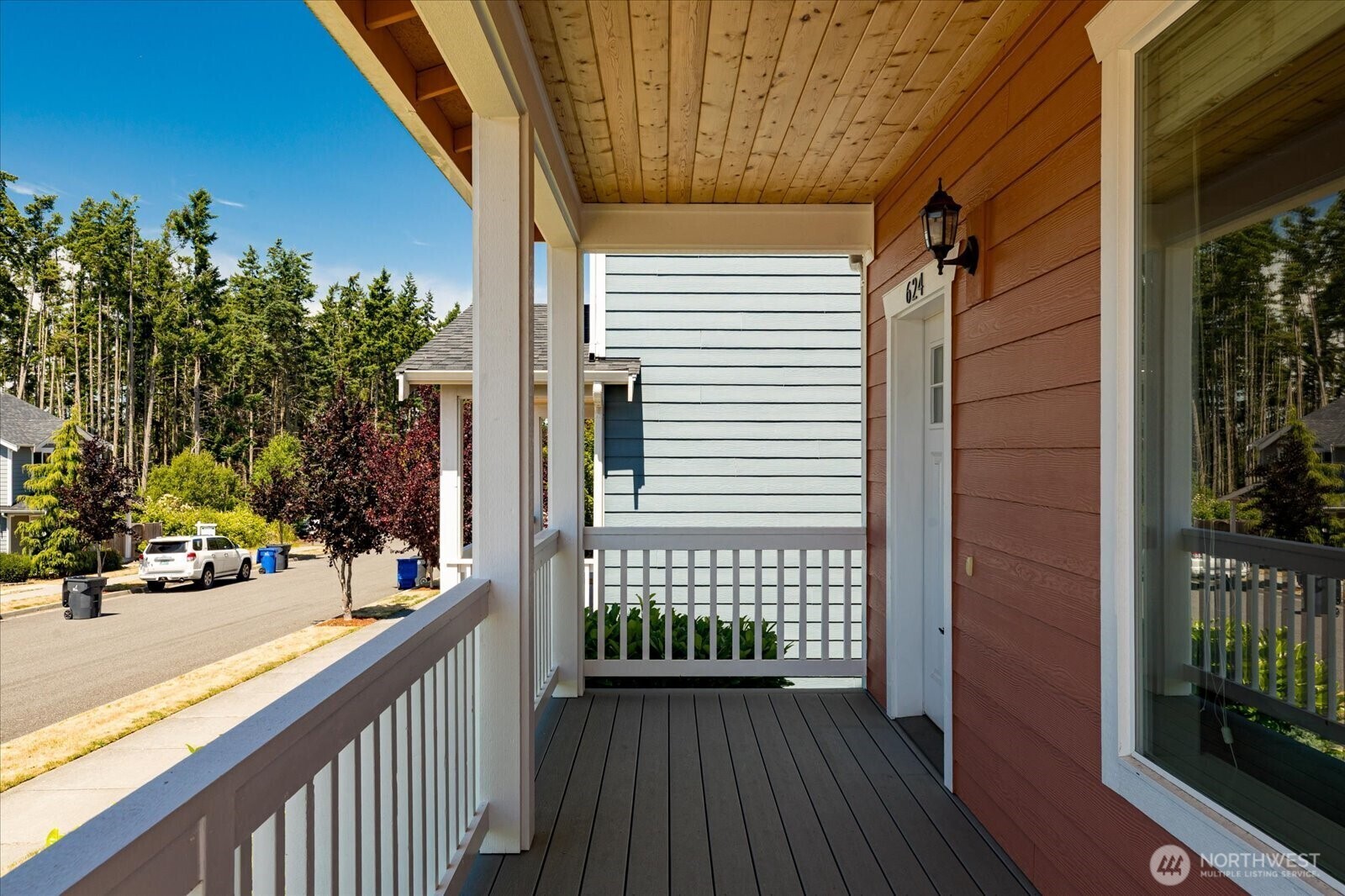 Property Photo: 624 NW Prow Street WA 98277