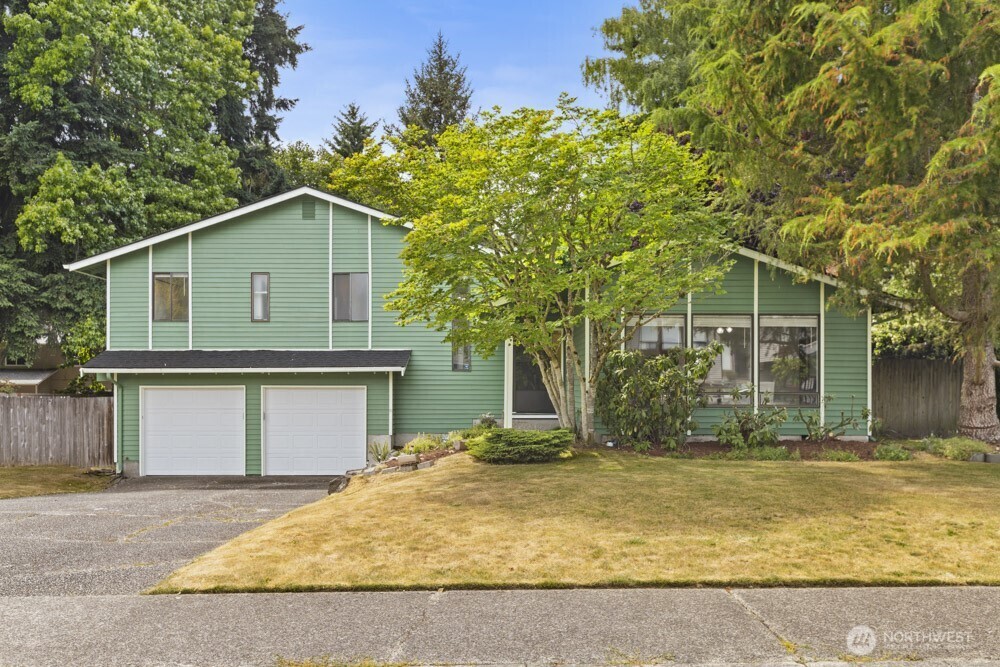 Property Photo: 31609 41st Avenue SW WA 98023