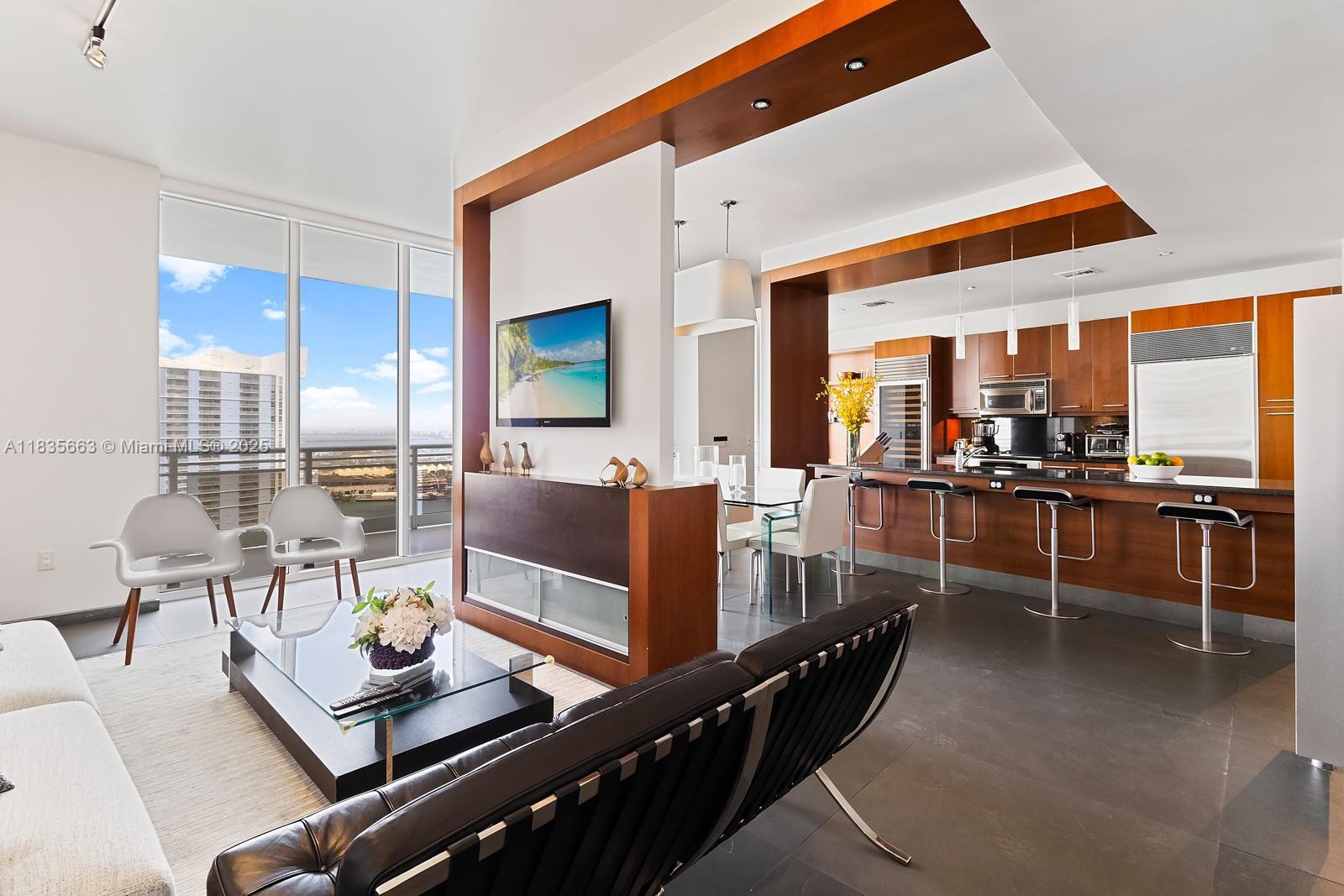 Property Photo: 901 Brickell Key Blvd 3607 FL 33131