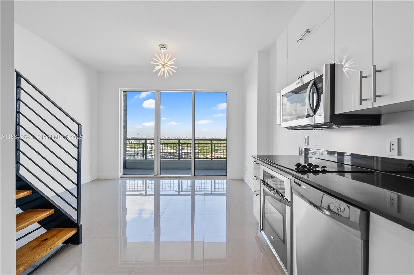 Property Photo: 60 SW 13th St 1805 FL 33130