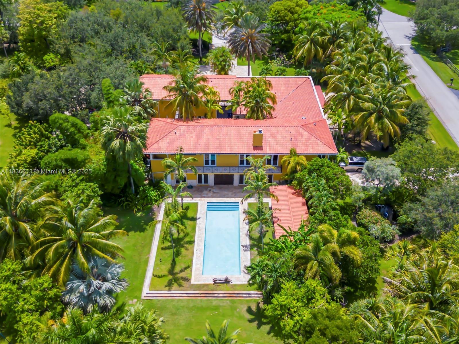 Property Photo: 5800 SW 178th Ave FL 33331