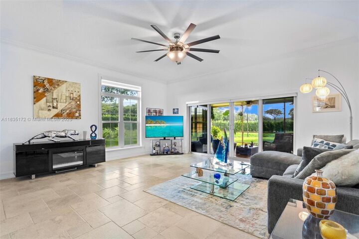 Property Photo: 3610 Citrus Trce 1 FL 33328-2633