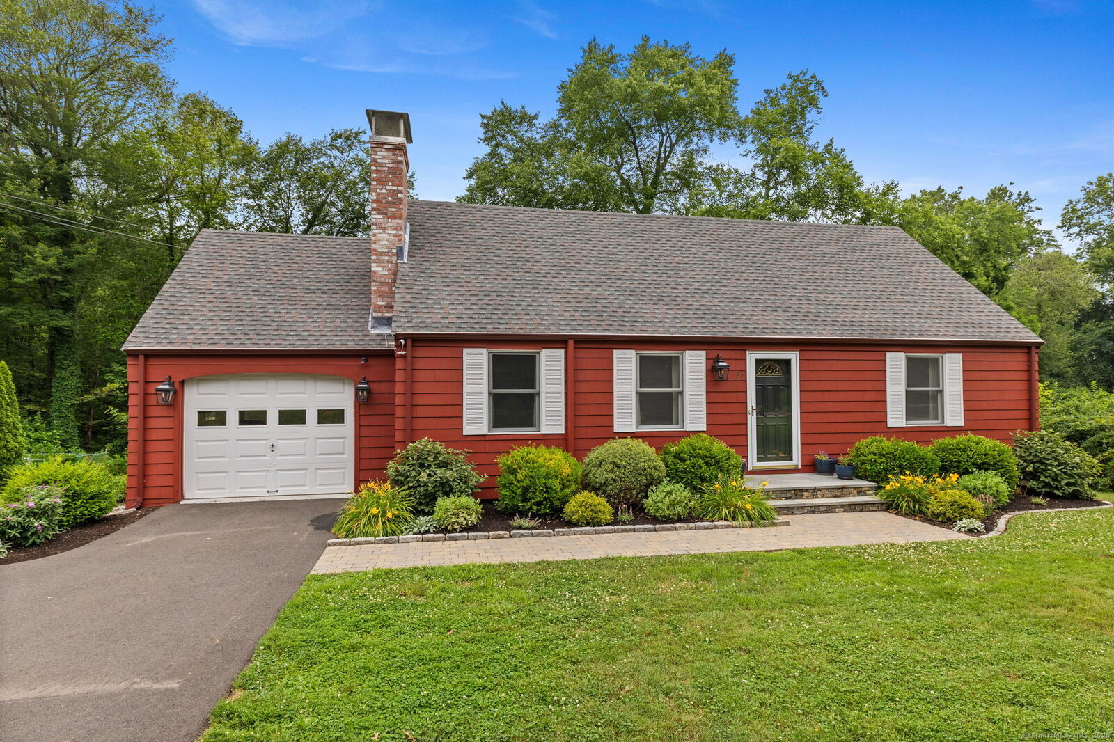 Property Photo: 39 Buttonball Lane CT 06033