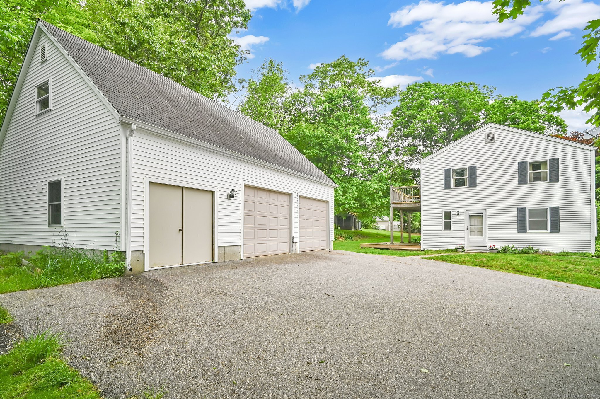 Property Photo: 172 South Road CT 06447