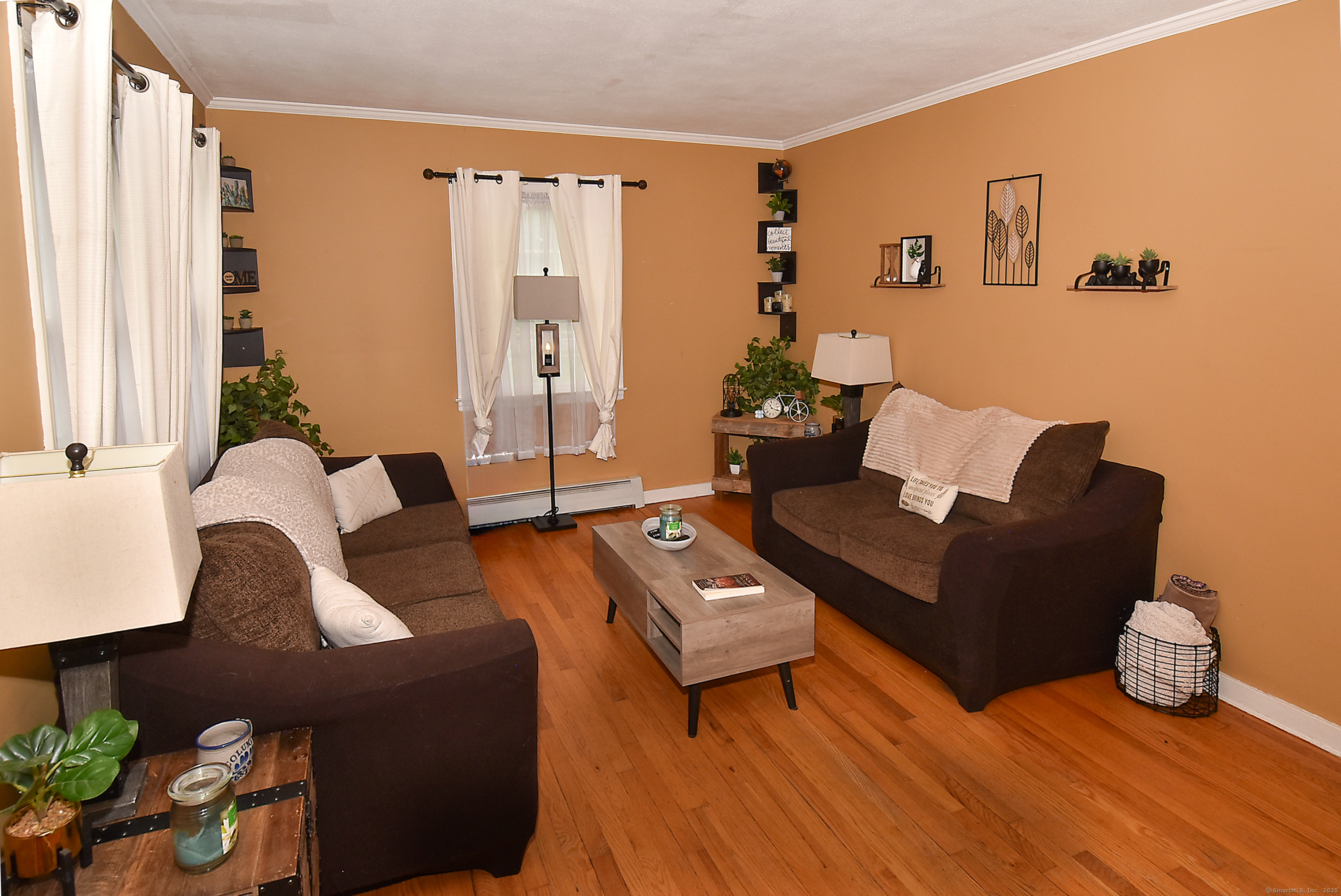 Property Photo: 30 Foxcroft Drive CT 06040