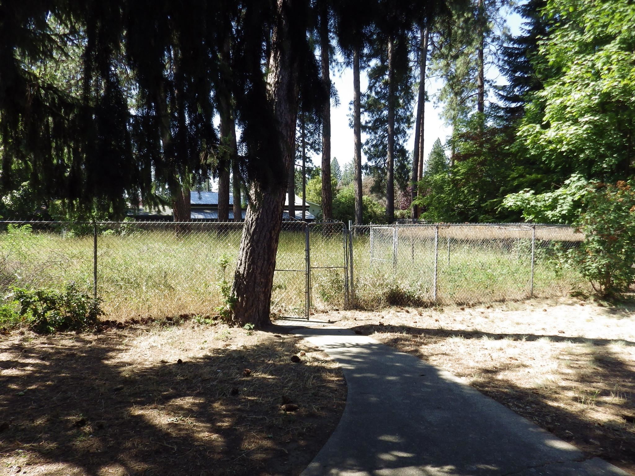4517 S Hogan St  Spokane WA 99223 photo