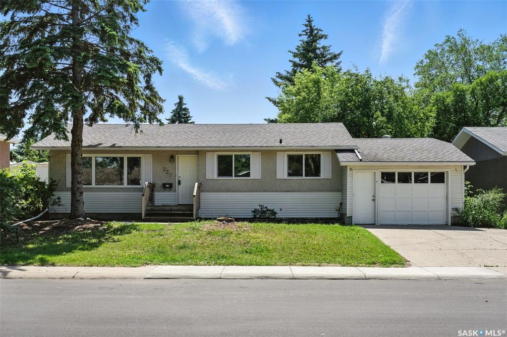 Photo de la propriété: 229 Carleton Drive SK S7H 3P1