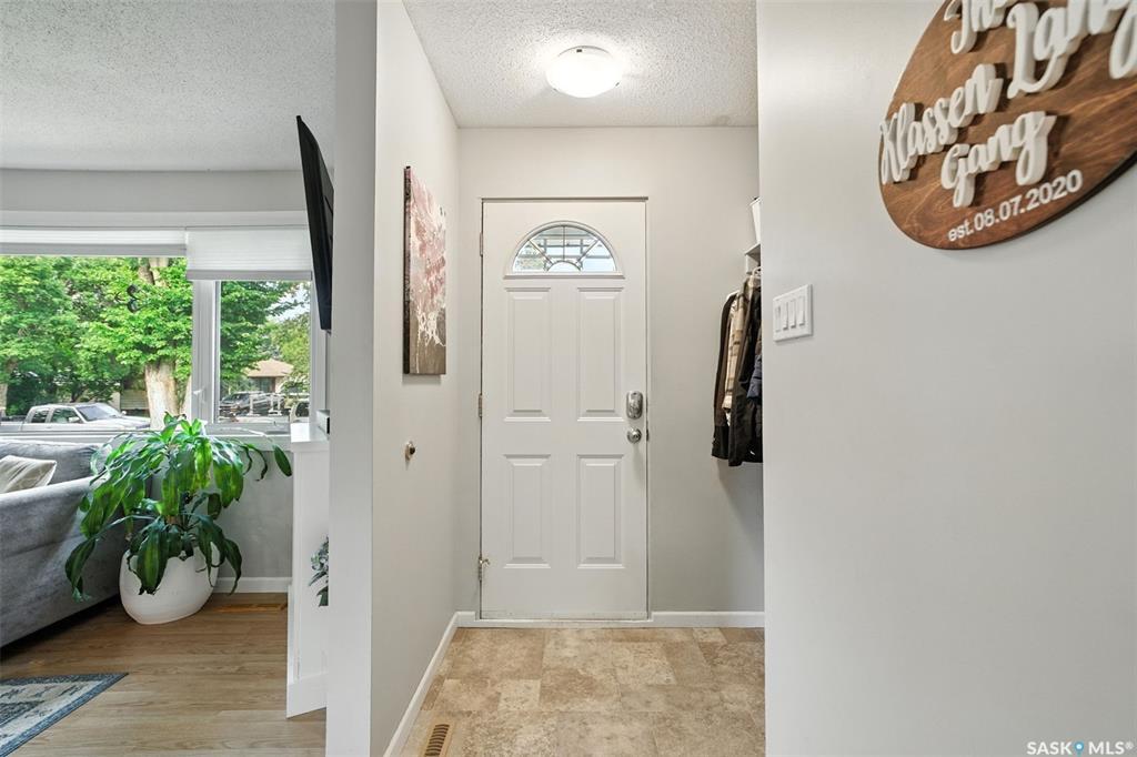 Photo de la propriété: 2804 Maceachern Avenue SK S7J 1B5