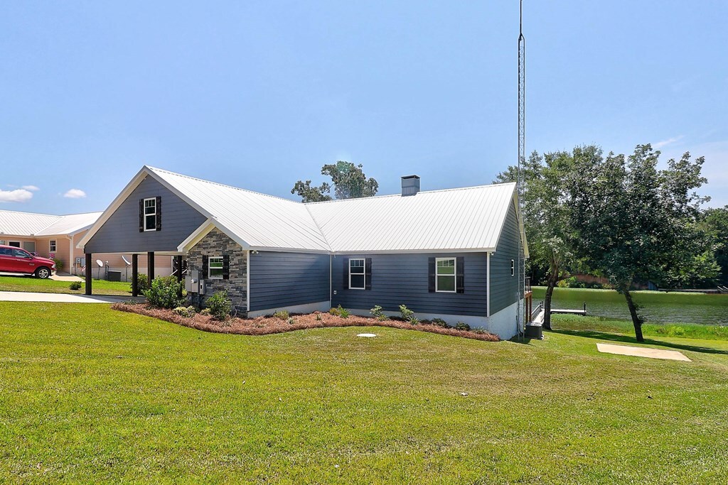 Property Photo: 1272 Otho AL 36310
