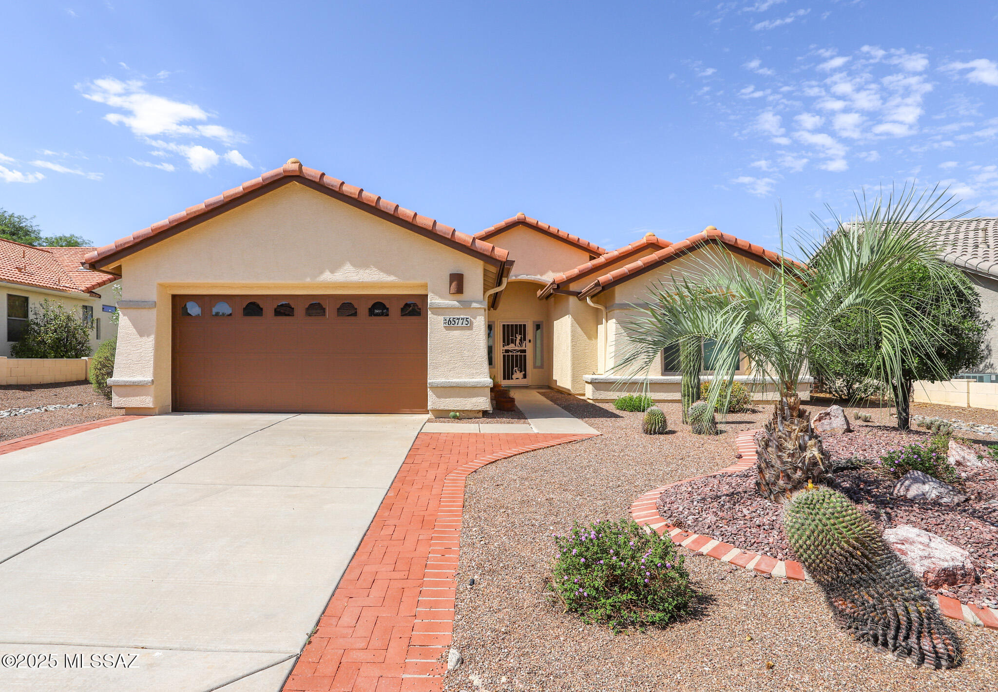 65775 E Desert Moon Drive  Tucson AZ 85739 photo