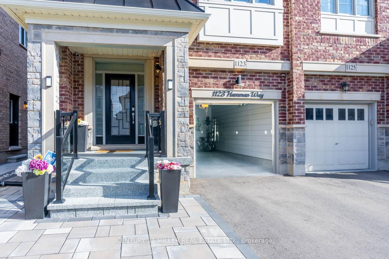 Property Photo: 1123 Hamman Way ON L9E 1K2