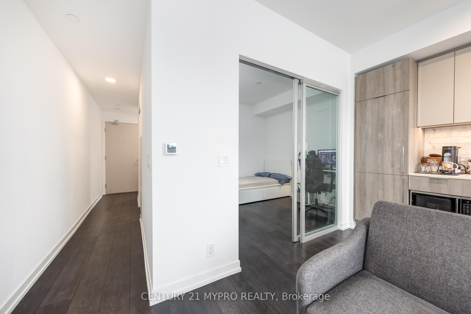 Photo de la propriété: 2020 Bathurst Street 617 ON M5P 0A6