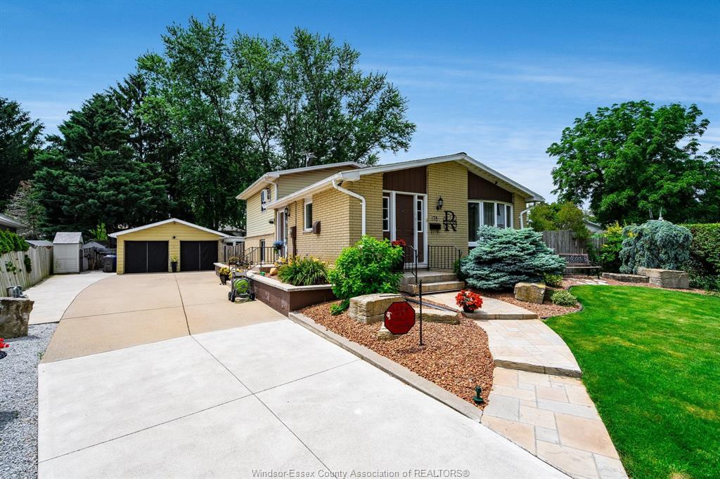 178 Allen Court  Kingsville ON N9Y 2H9 photo