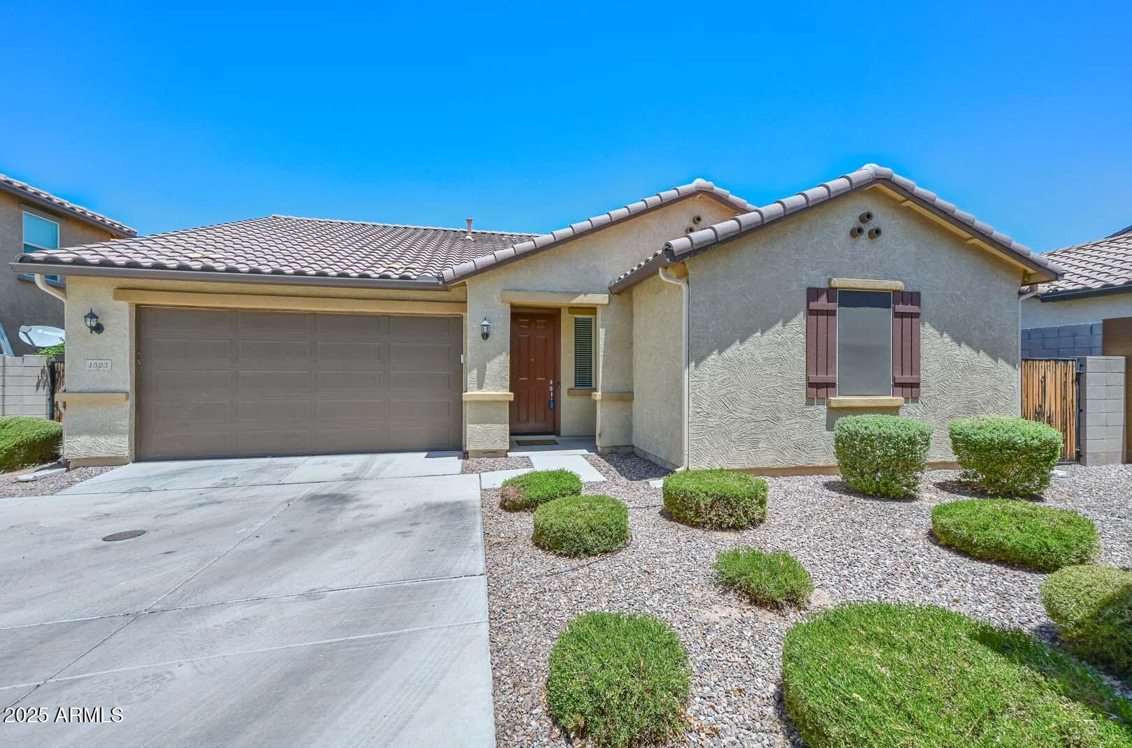 Property Photo: 1523 N Banning -- AZ 85205