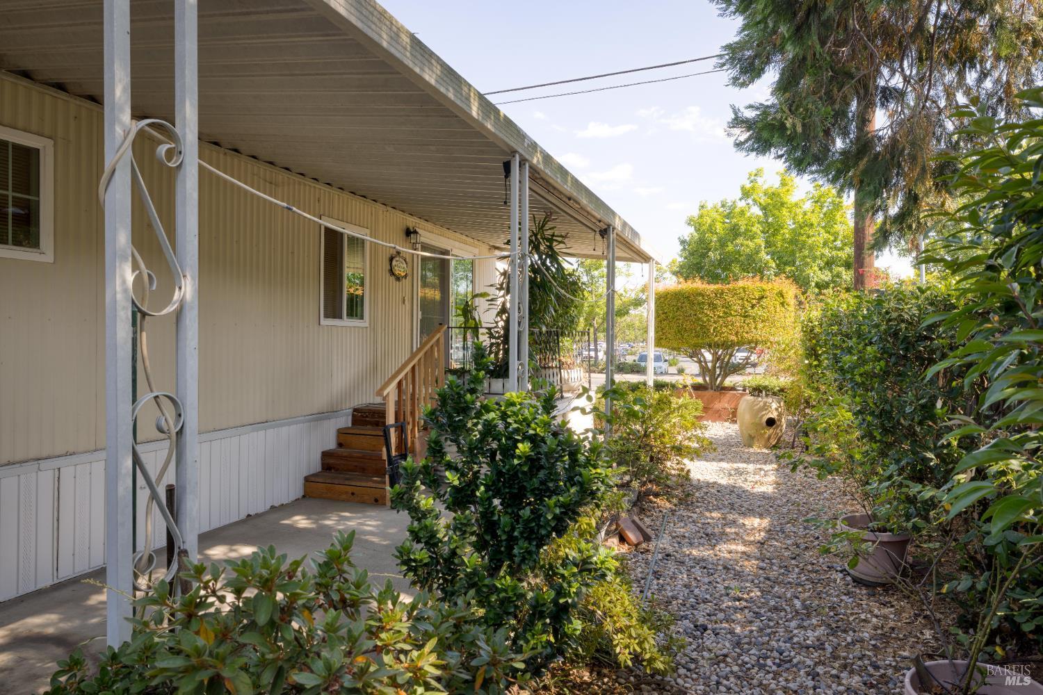 Property Photo:  2302 Squire Lane 40  CA 95404 