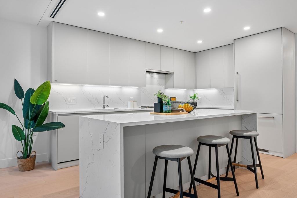 Property Photo: 1331 Marine Drive 202 BC V7T 1B6