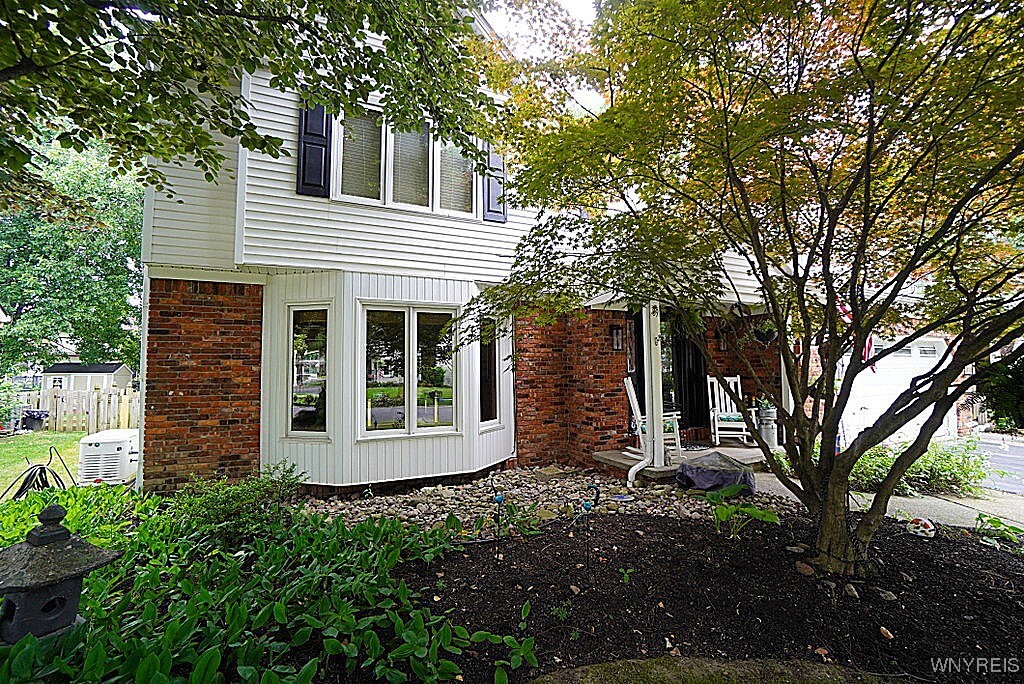 Property Photo: 89 Beachridge Drive NY 14051
