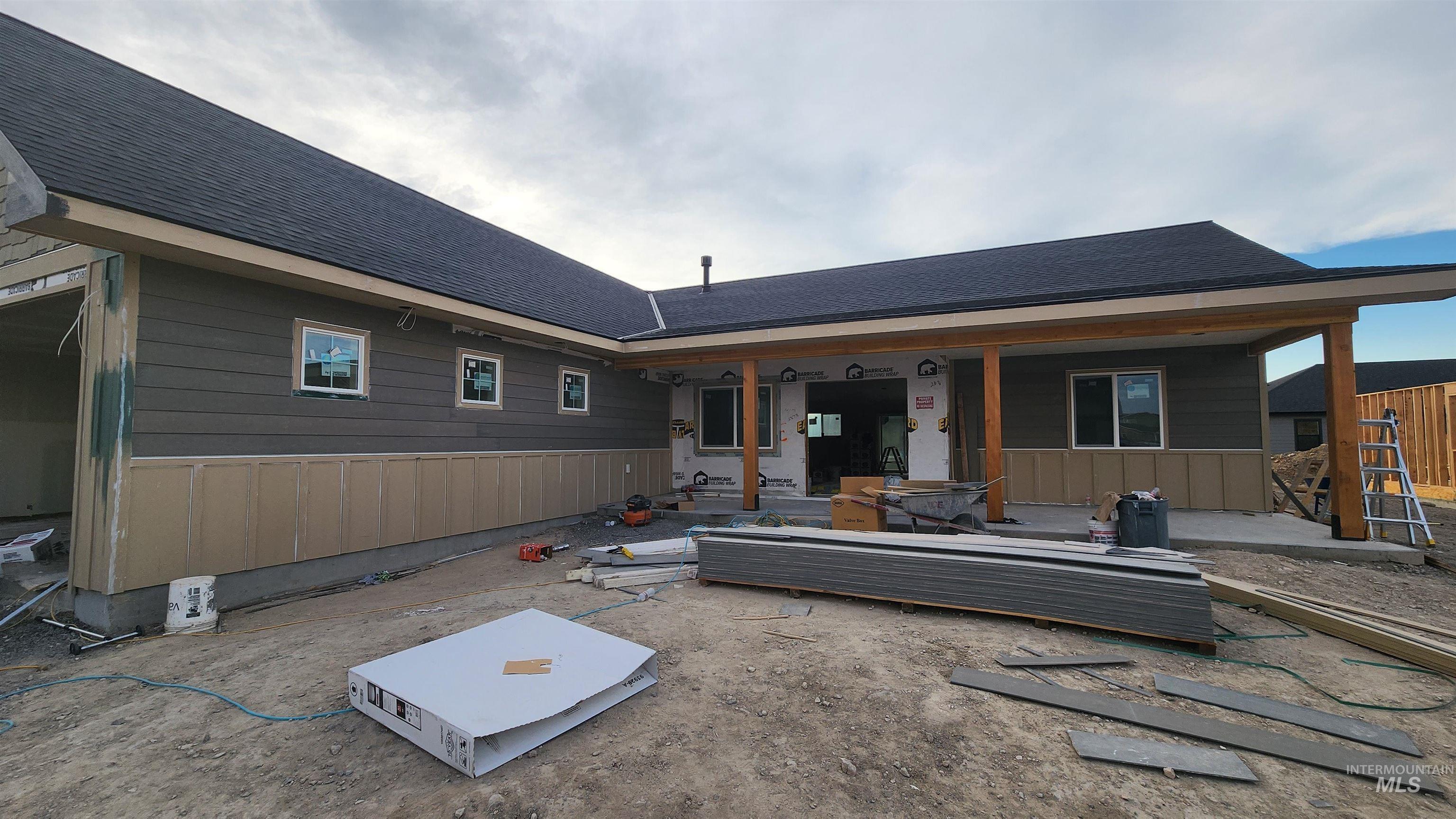 Property Photo: 1719 Pathway Ct ID 83501