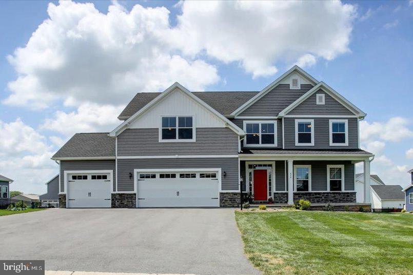 454 Winchester Drive  Chambersburg PA 17202 photo