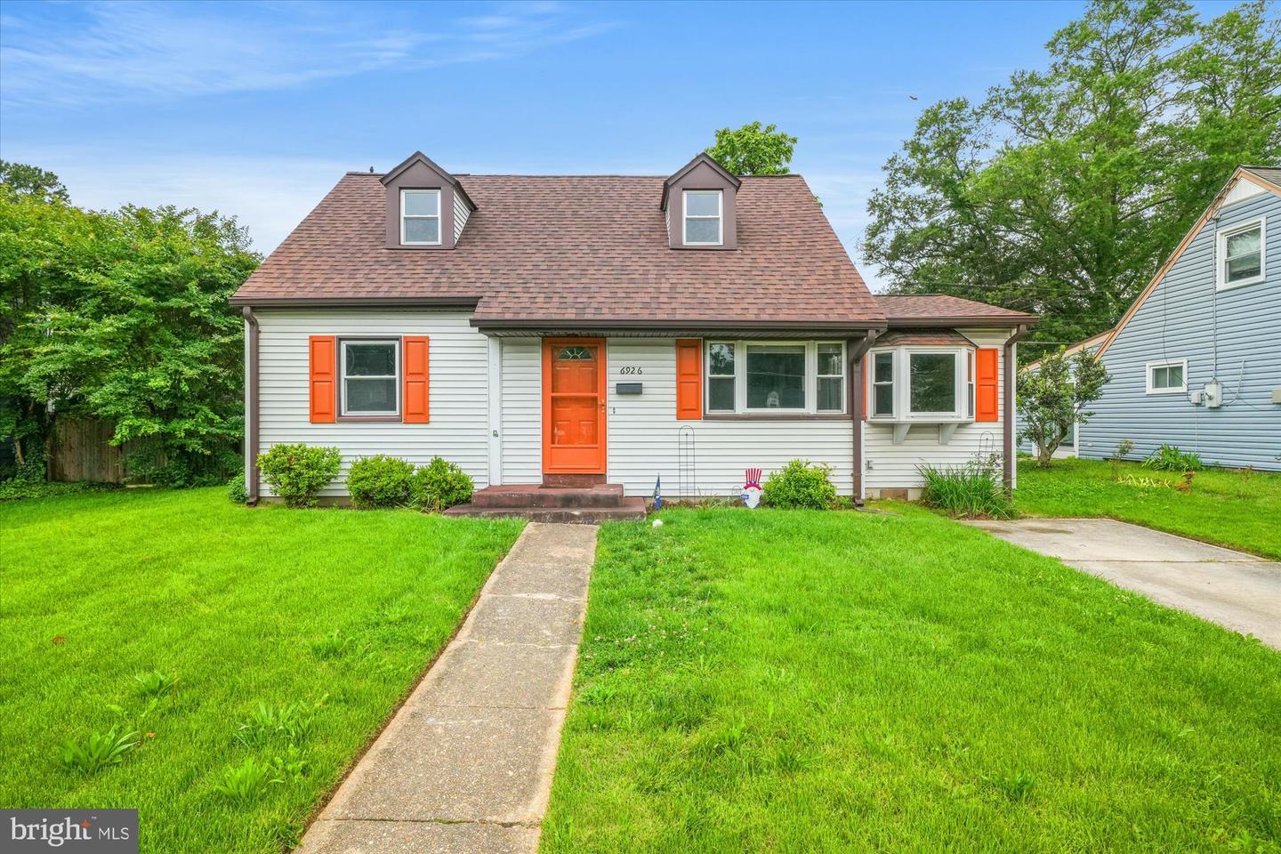 Property Photo:  6926 Vanderbilt Drive  VA 22307 