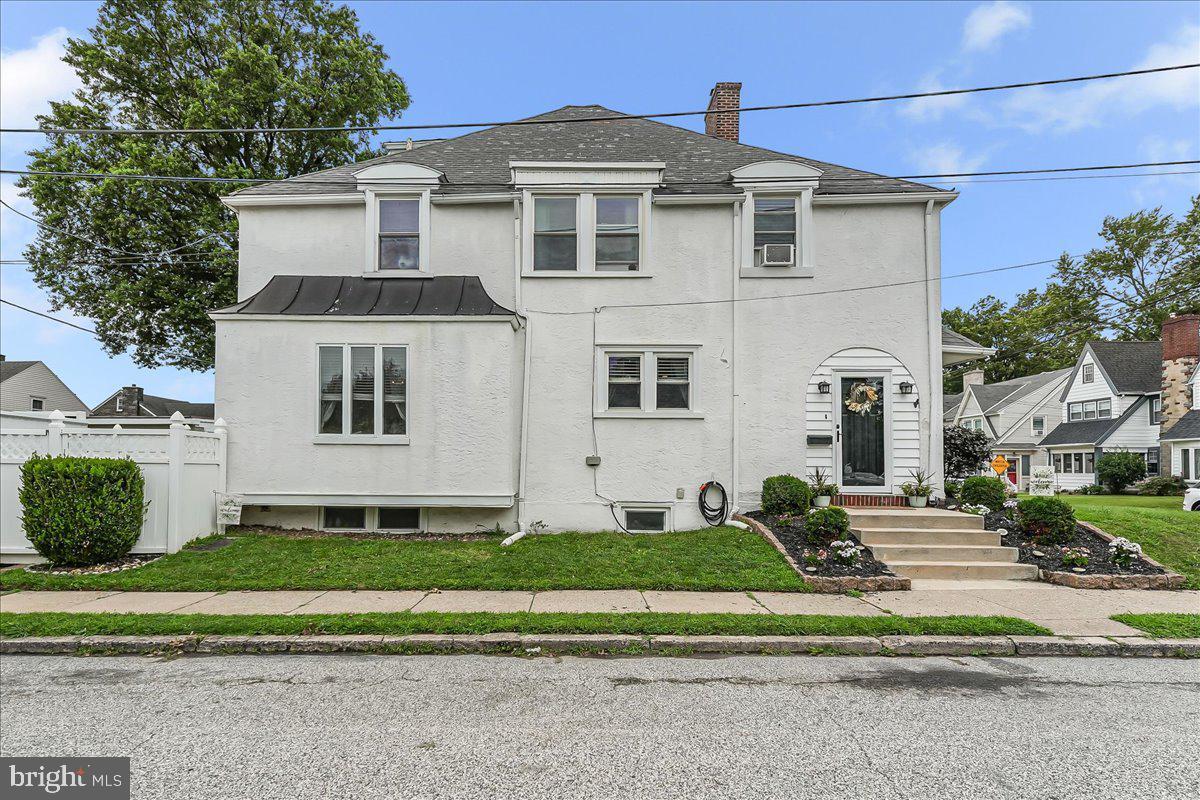 Property Photo:  244 Sedgewood Road  PA 19064 