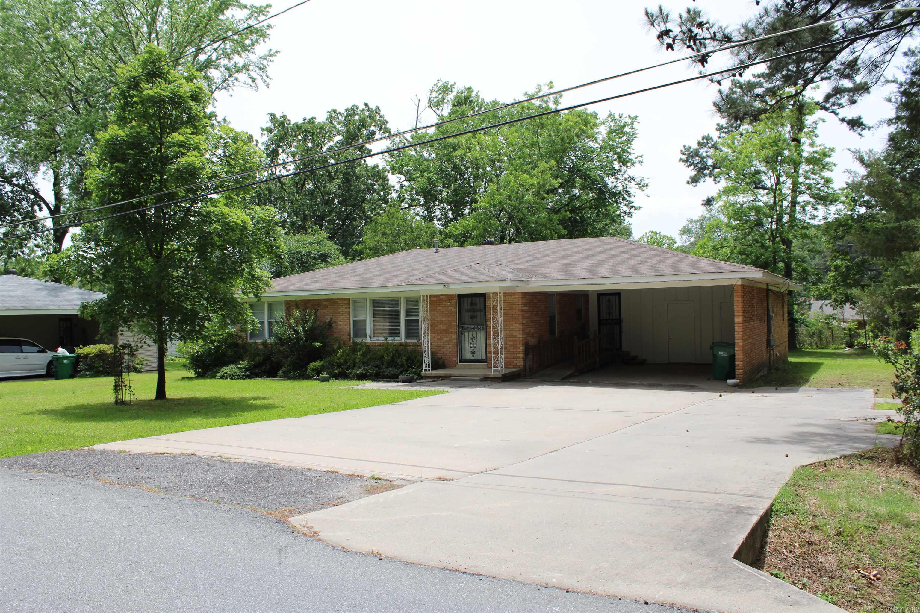 Property Photo: 700 West Street AR 71602
