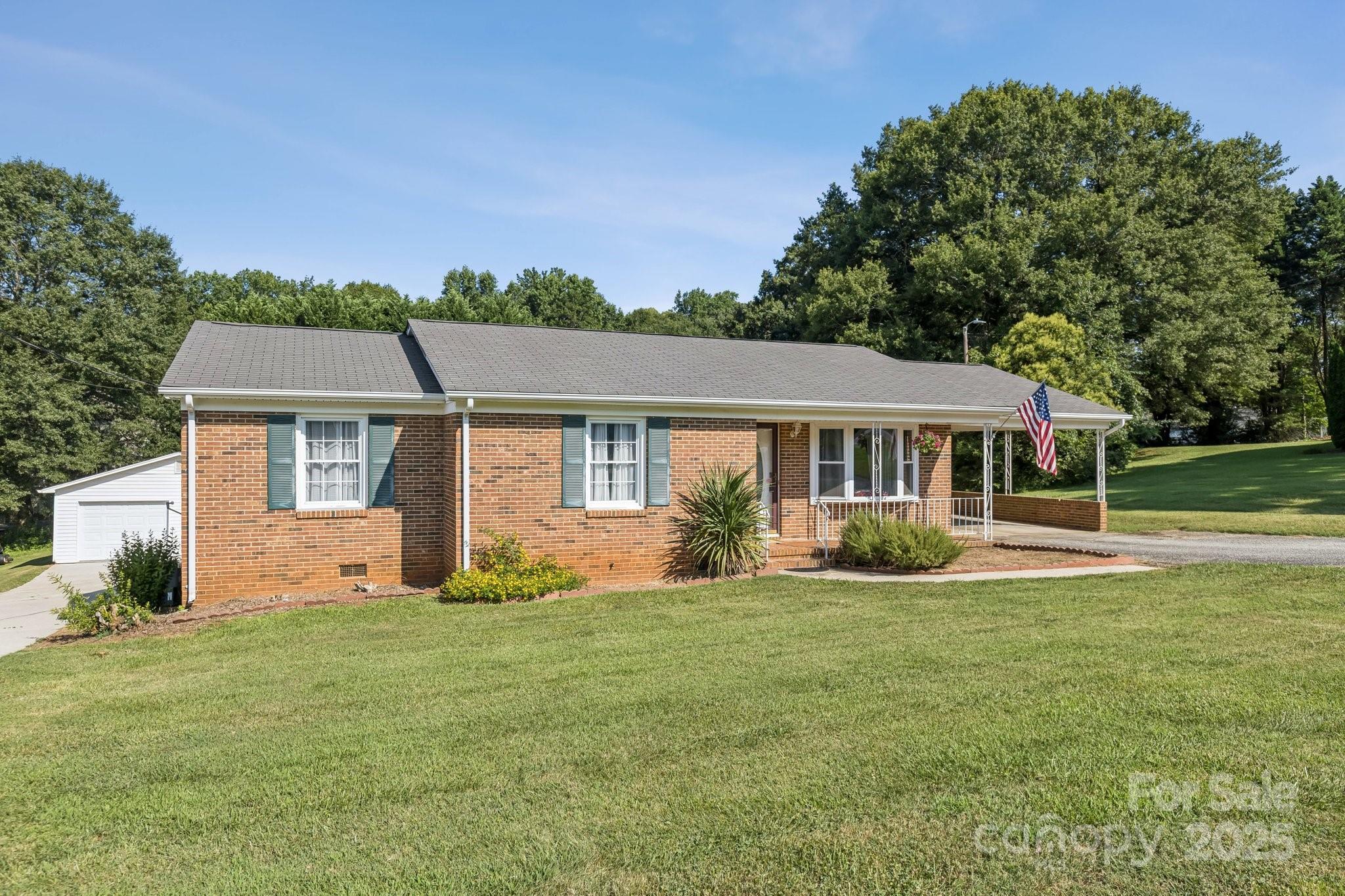 Property Photo: 121 Kee Road NC 28012