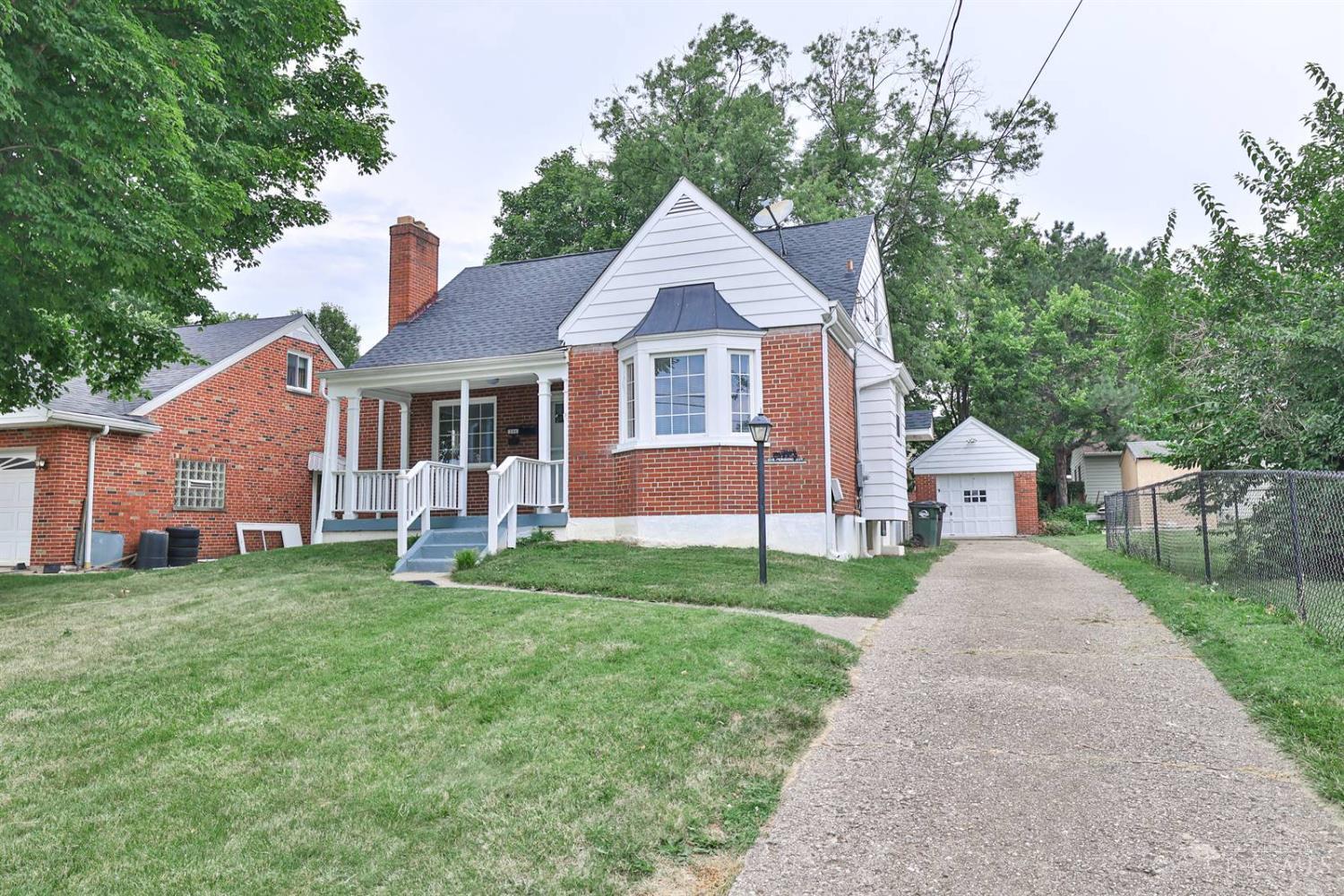 Property Photo: 306 Pershing Avenue OH 45215