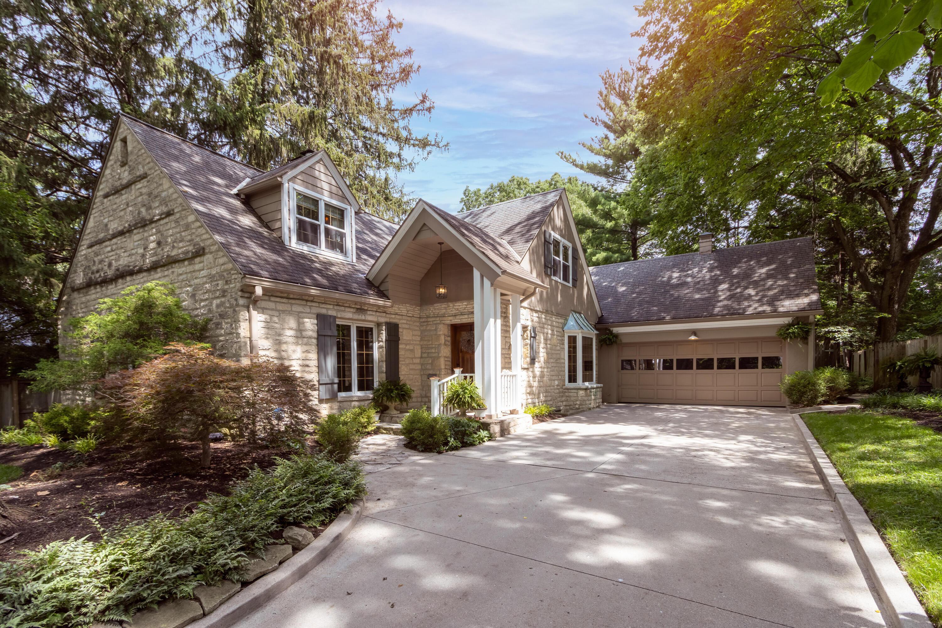 Property Photo: 116 W Royal Forest Boulevard OH 43214