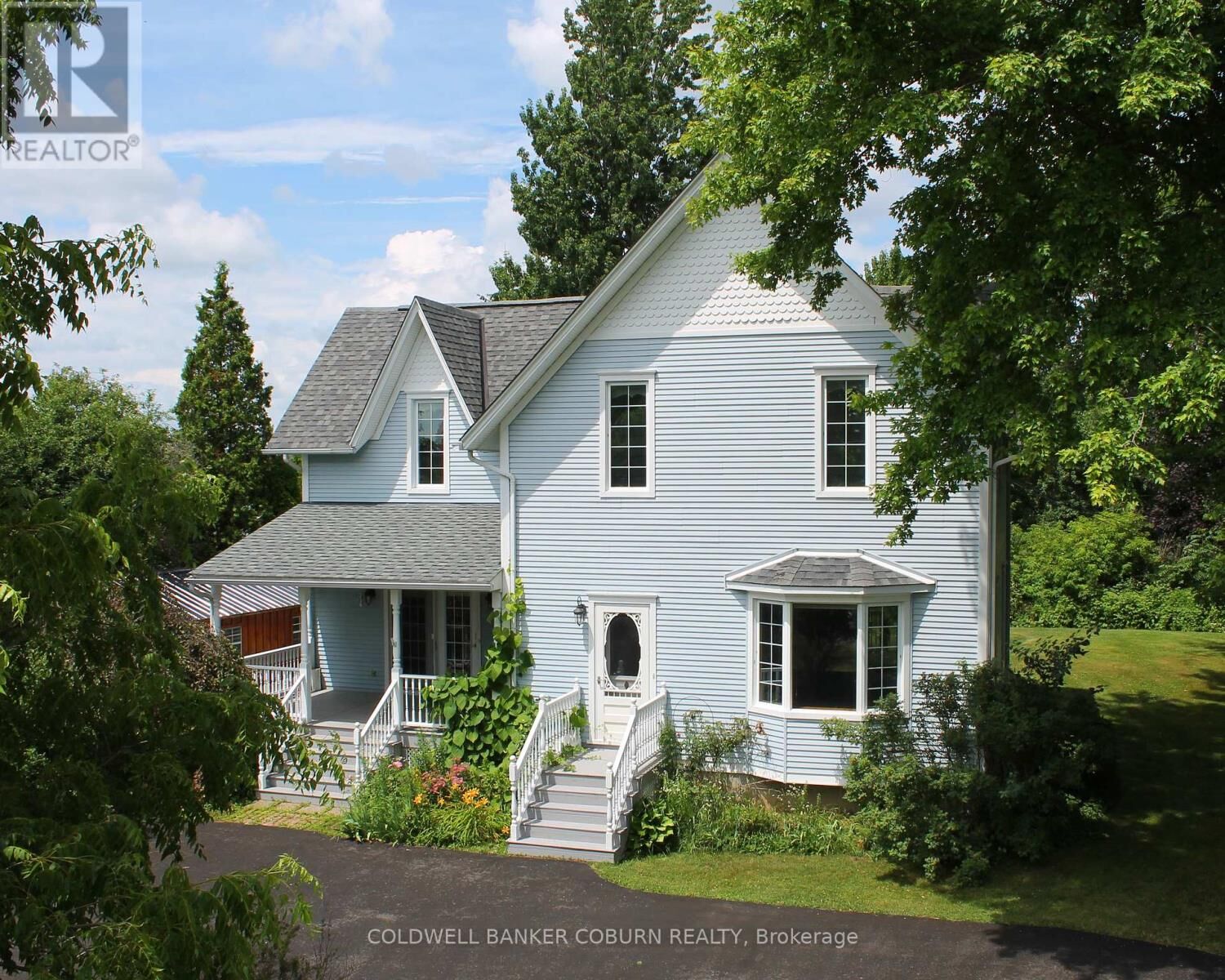 Property Photo: 11719 Lakeshore Drive ON K0C 1X0