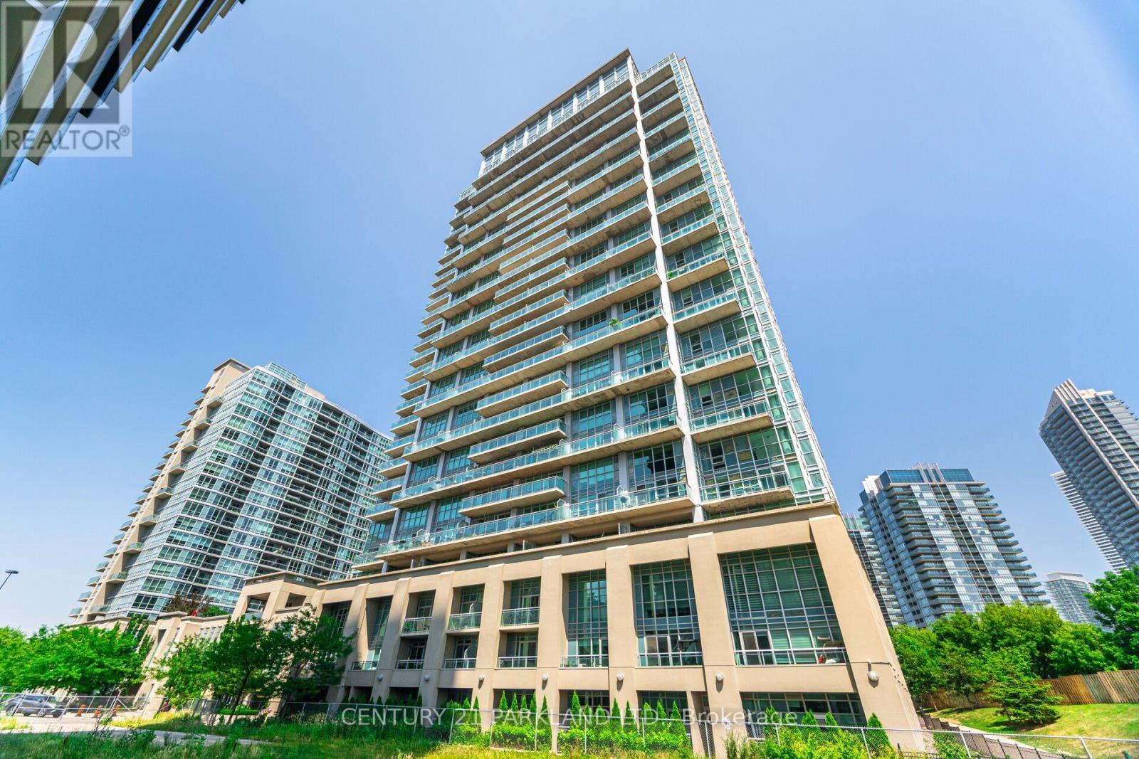 Property Photo: 165 Legion Road North 933 ON M8Y 0B3
