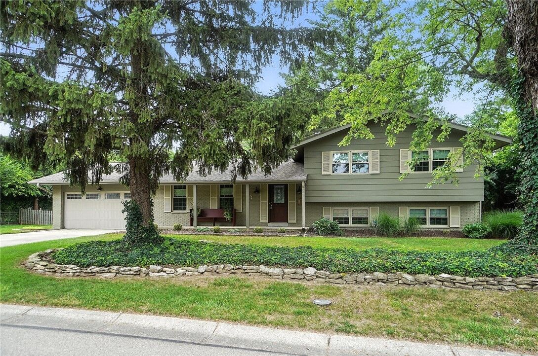 Property Photo:  372 Willowhurst Drive  OH 45459 