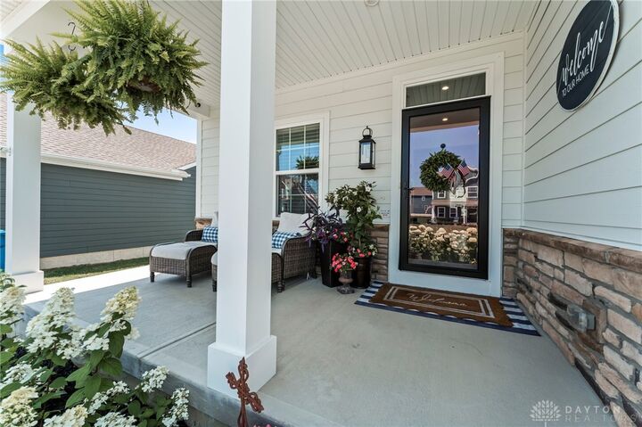 Property Photo: 425 Sydney Drive OH 45371