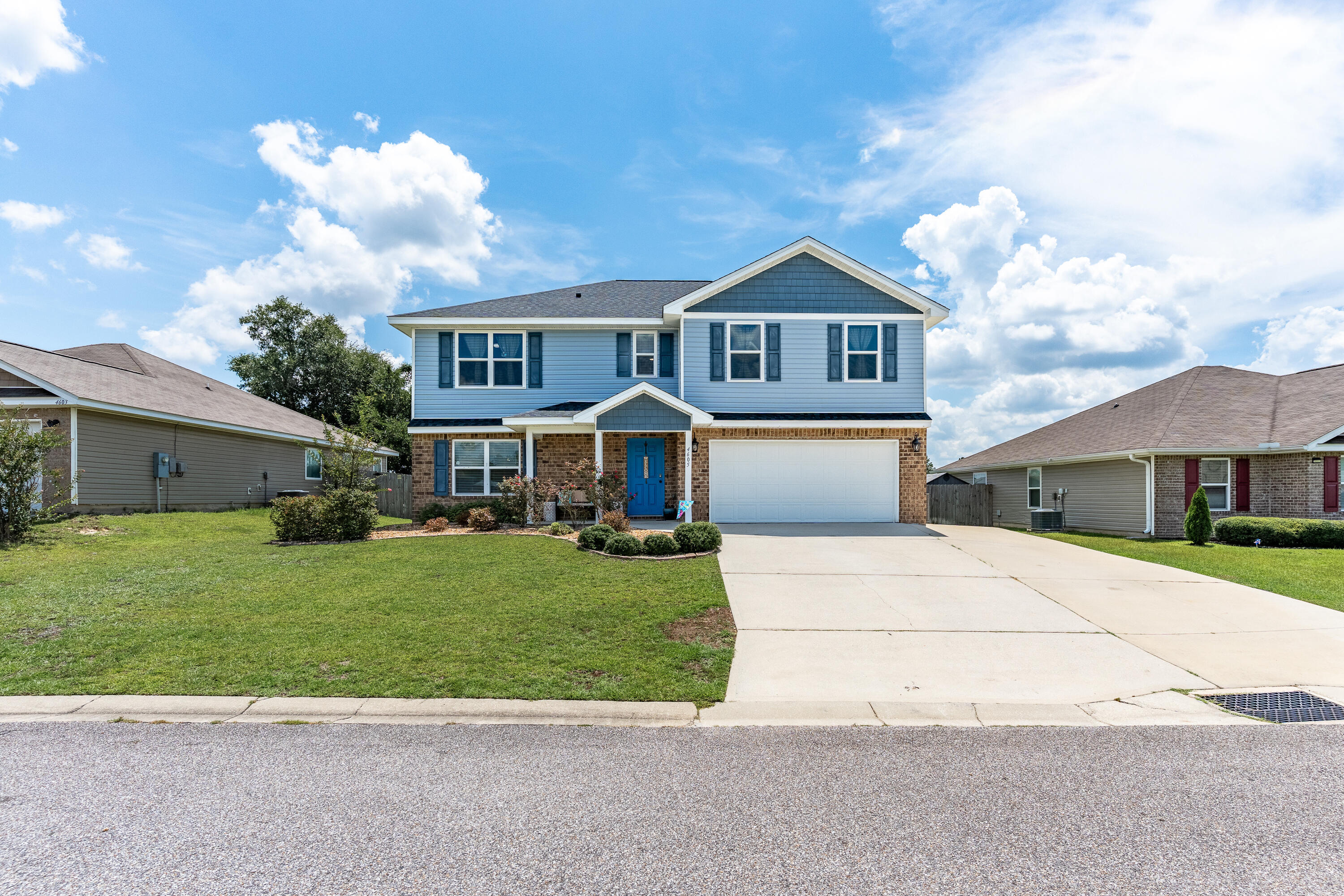 Property Photo: 4605 Plover Drive FL 32539