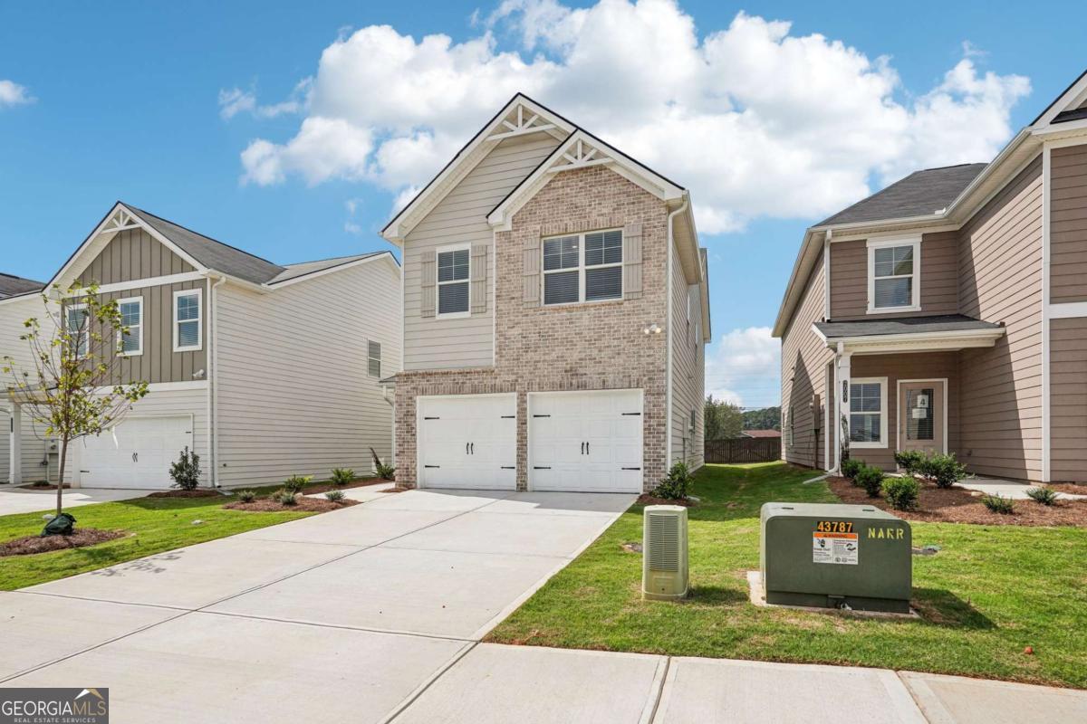 Property Photo: 2016 Wyndham Place GA 30013