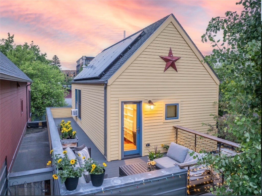 Property Photo: 309 N Black Avenue MT 59715