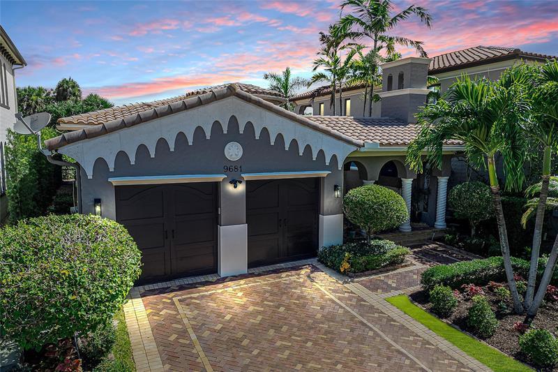 Property Photo: 9681 Ginger Ct FL 33076