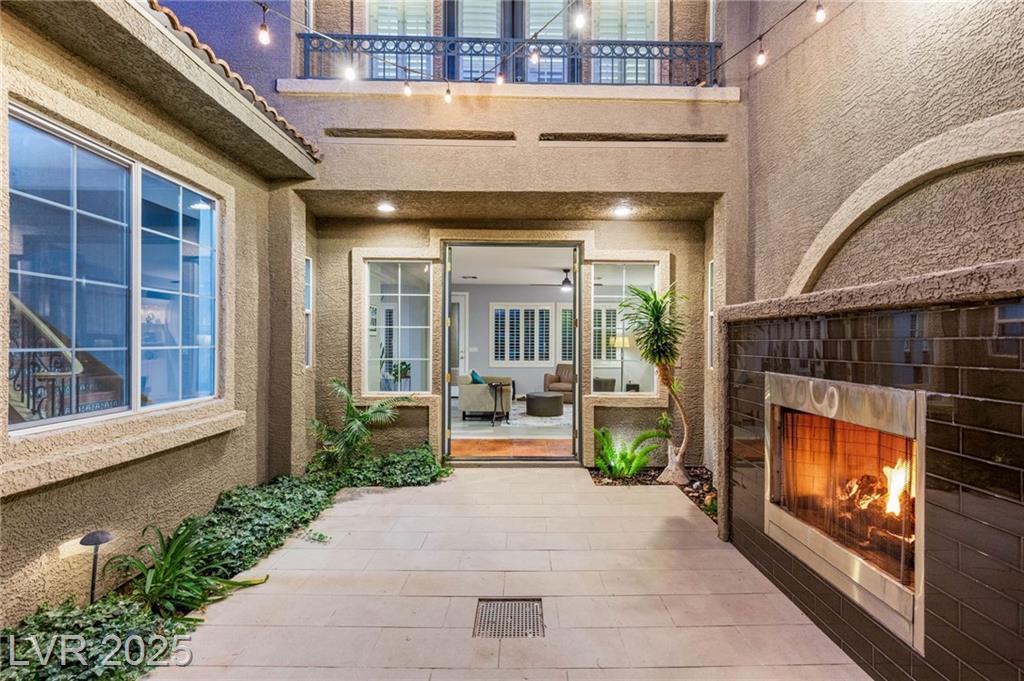 Property Photo: 3535 Coventry Gardens Drive NV 89135