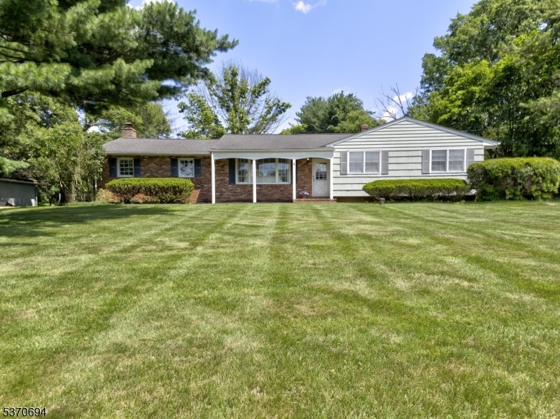 Property Photo: 4 Estella Dr NJ 08822