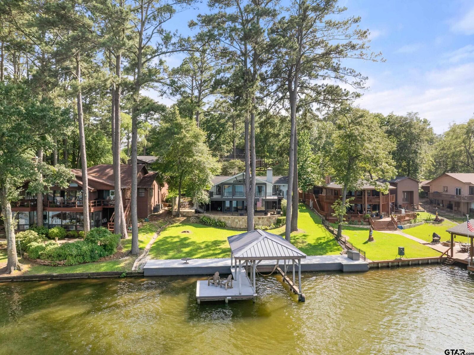 Property Photo:  1641 E Tanglewood Dr  TX 75771 